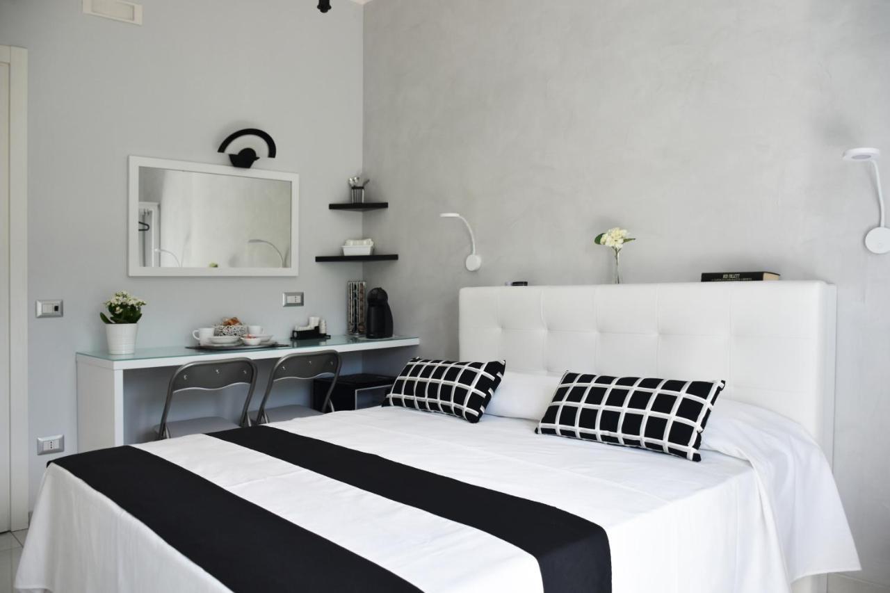 Costantino Suites ソレント エクステリア 写真